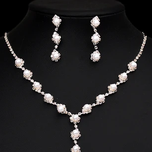 Special Bridal Pearl Design Rhinestone Necklace and Earrings Jewelry Set