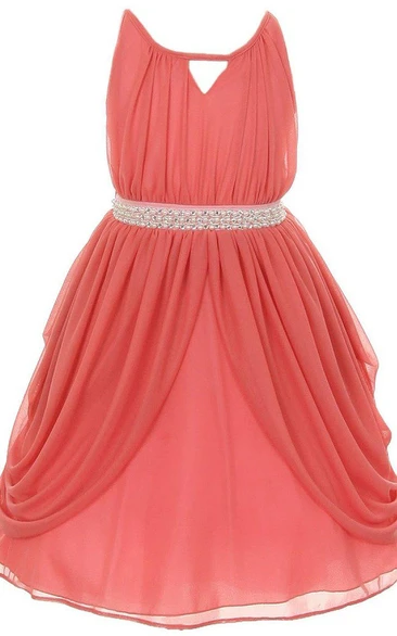 Sleeveless A-line Pleated Dress With Key-hole Neck