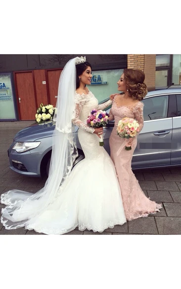 Long-sleeved Scalloped Neckline Mermaid Tulle Gown With Lace