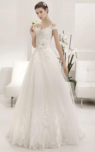 Scalloped Off Shoulder A-line Tulle Gown With Lace Top And Flower