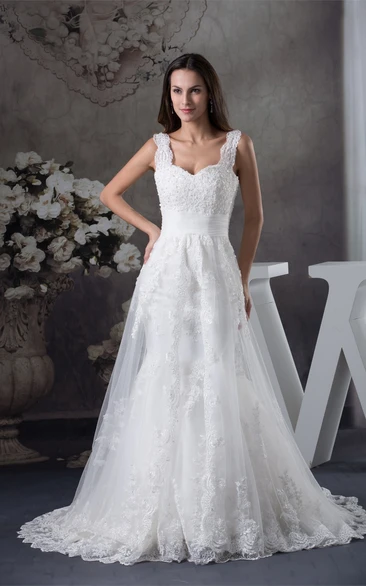 Scoop Neckline Sleeveless A-Line Lace Gown With Appliques Cinched Waistband