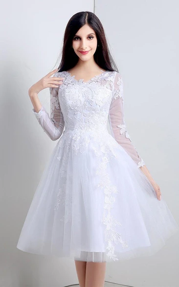 Noble Knee-length Lace and Tulle Dress With Long Sleeves