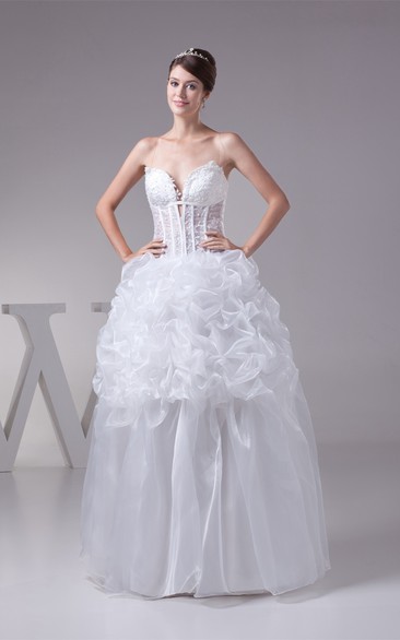 Plunged Ruffled Appliques and Ball-Gown