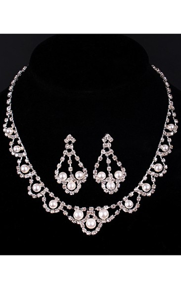 Elegant Bridal Rhinestone and Pearl Necklace and Earrings Jewelry Set