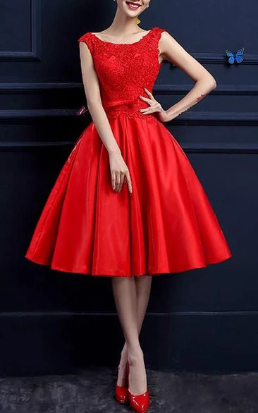 A-line Cap Sleeves Knee-Length Lace Prom Dress