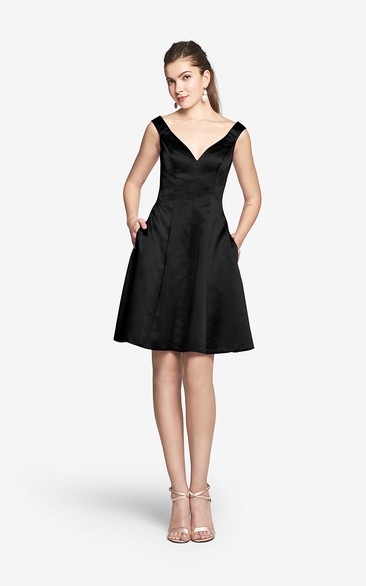 Charming Mini V Back Sleeveless A-Line Satin Dress With V-neck and Side Pockets