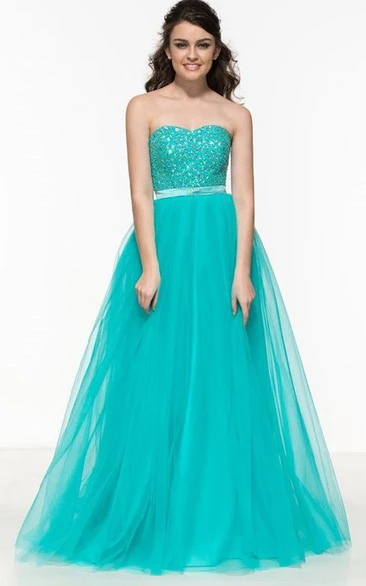 A-Line Sweetheart Beading Sashes Prom Dress