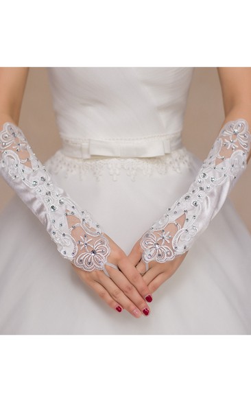 Diamond Elastic Satin Hollow Mesh Bead Embroidered Gloves