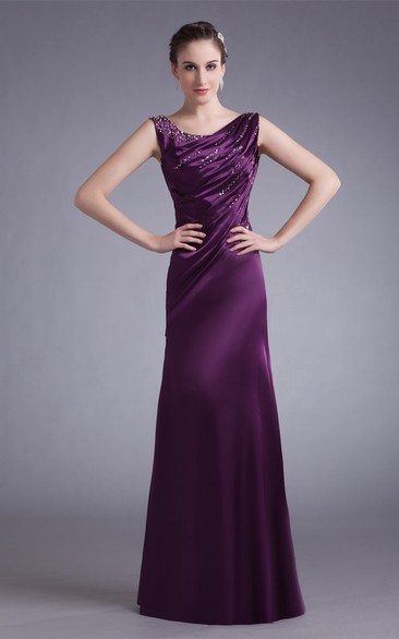 Sleeveless Maxi Satin Gown With Stress