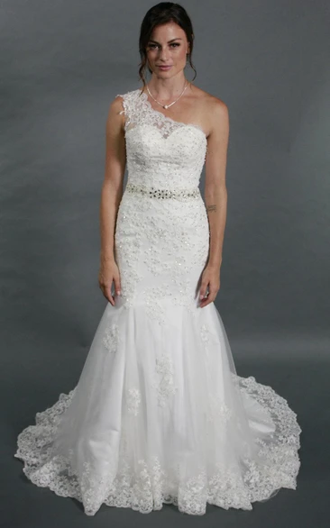 One-Shoulder Mermaid Lace Bridal Dress With Crystal Detailing