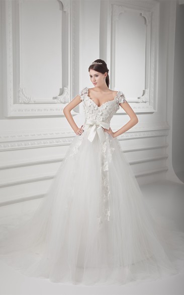 Fairy Lace Caped-Sleeve Ball-Gown With Tulle Overlay