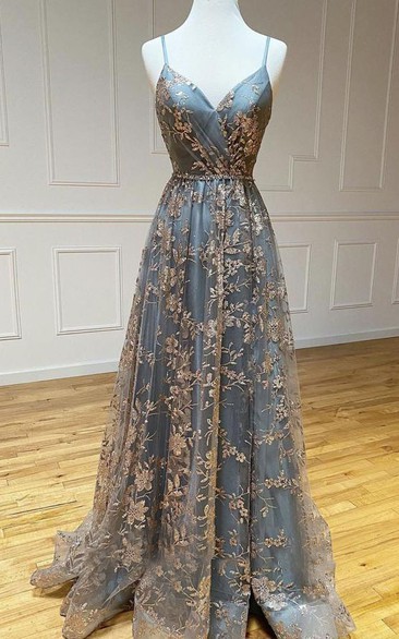 Romantic Sleeveless Floor-length Lace A Line Prom Dress with Appliques