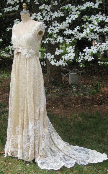 Cap-Sleeve Deep-V-Neck Vintage Lace Wedding Dress With Flower And Sweep Train