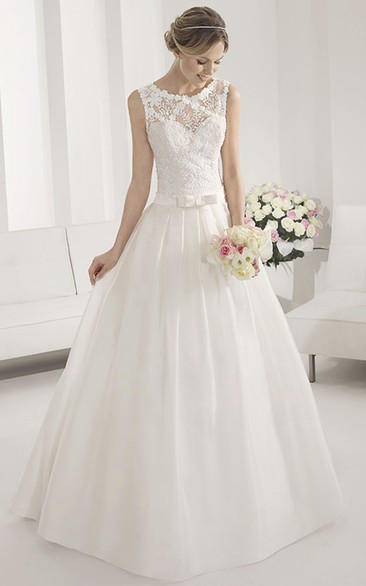 Appliqued Floral Scoop Neck A-line Taffeta Wedding Gown