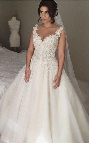 Elegant Tulle Lace Appliques Wedding Dress Button Zipper Back