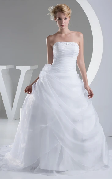 Sleeveless Jeweled Ruched Ruffles and Ball-Gown With Flower