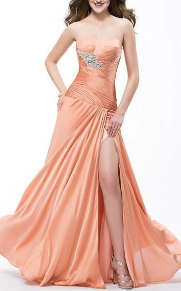 Elegant A-Line Floor Length Sweetheart Ruffles Beading Prom Dress