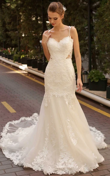 Romantic Sleeveless Court Train Tulle Mermaid Wedding Dress with Appliques