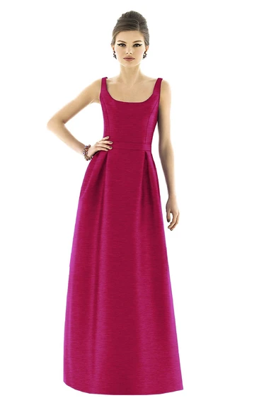 Classic Sleeveless Satin Gown With Zipper Back