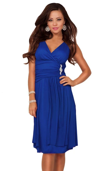 Sleeveless V-neck Knee-length Ruched Chiffon Dress