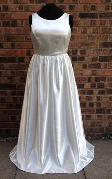 Satin Sleeveless A-Line Jewel Neck Dress With Pleats