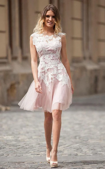 Cap Sleeve Lace And Tulle Short Prom Dress