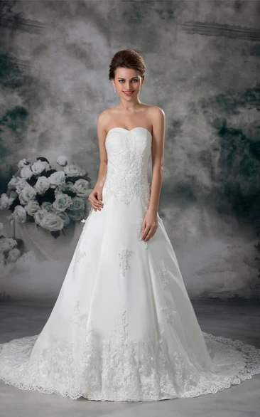 Sweetheart A-Line Lace Sweep Train and Gown With Beading