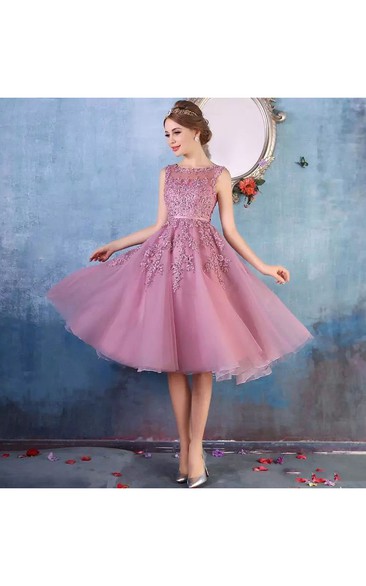 Short Mini Sleeveless Tulle Adorable A-Line Scoop Petite Zipper Back Appliques Bridesmaid Dress