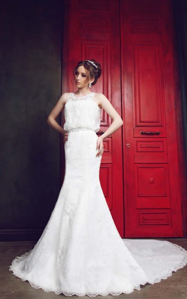 Sheath Floor-Length Scoop Sleeveless Illusion Lace Dress With Appliques And Waist Jewellery