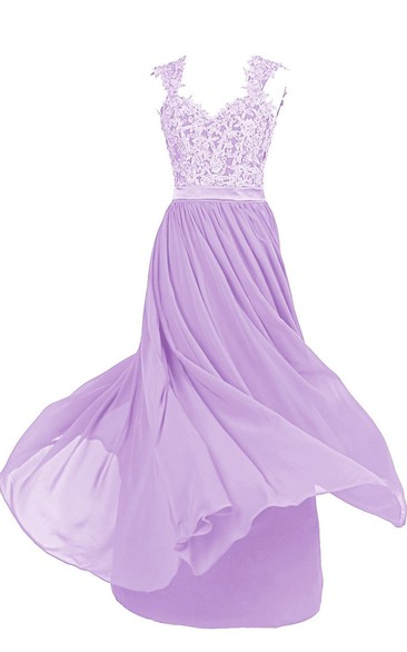 Exquisite Lace Appliqued A-line Gown With Satin Band