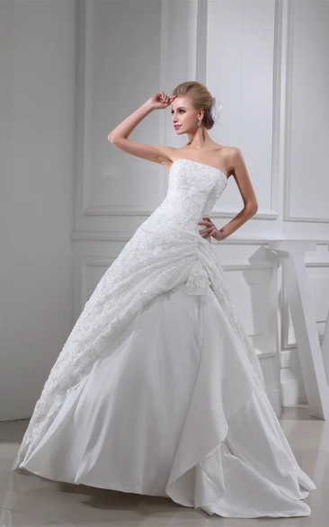 Sleeveless Appliqued Side Draping and Ball-Gown With Ruching