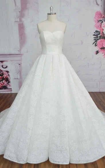 Sweetheart Lace Sleeveless Wedding Dress Ballgown With Sash And Ruching Lace-up Corset