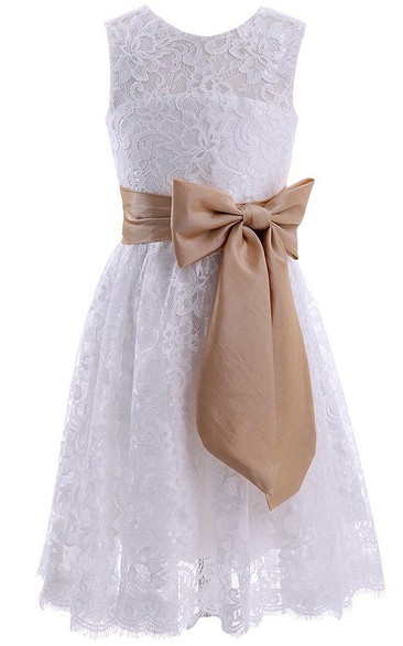 Sleeveless A-line Lace Dress With Bow and Key-hole Back