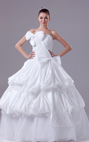 Sleeveless Tiered Pick-Up Bow and Ball-Gown With Appliques