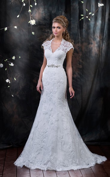 Mermaid Long V-Neck Cap-Sleeve Lace-Up Lace Dress With Appliques And Beading