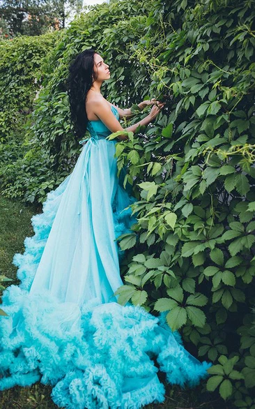 Hot Sale Semi-Sweetheart Cloud Prom Dress Beadings Appliques With Train