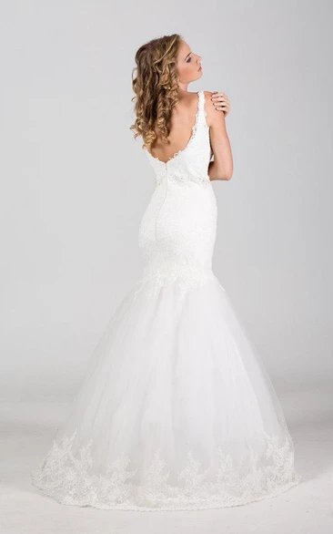 Square Neck Sleeveless Mermaid Lace Dress With Beaded Waist