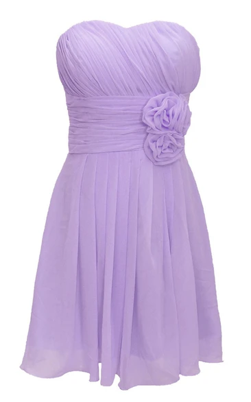 Delicate Sweetheart Short Dress With Floral Band