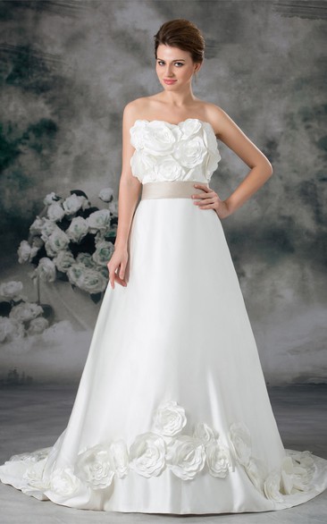 Flattering Strapless Satin Sleeveless a Line Wedding Dresses