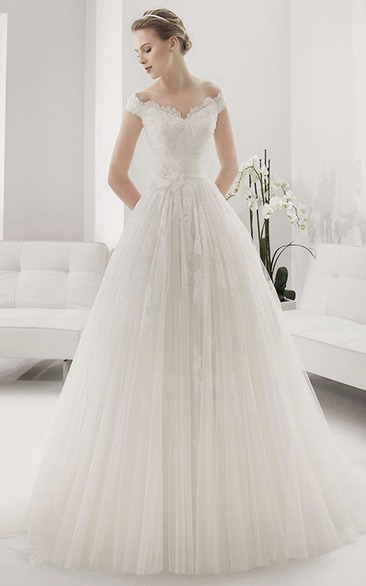 Off Shoulder Pleated Tulle Ball Gown With Lace And Front Flower