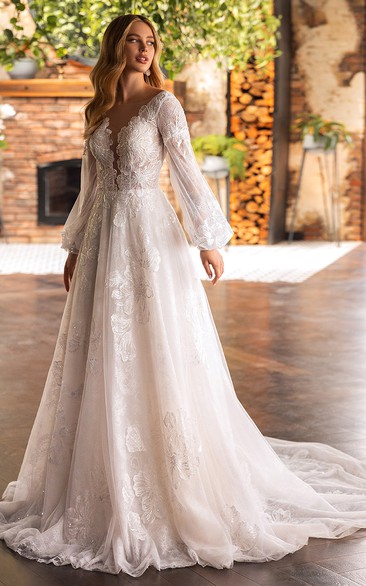 Romantic A Line Chiffon Scalloped Court Train Wedding Dress with Appliques