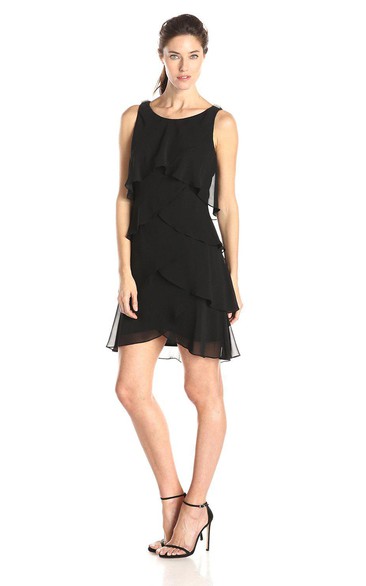 Stylish Bateau Neckline Tired Chiffon Short Dress