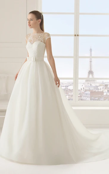 Long Romantic Cap-Sleeved Dress With Lace Bodice