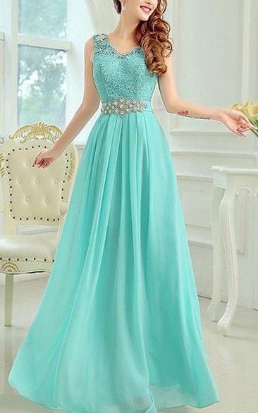 Romantic V-Neck A-Line Floor-Length Lace Prom Dress