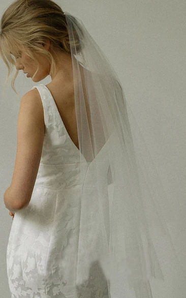 Simple Soft Tulle Fingertip Bridal Veil