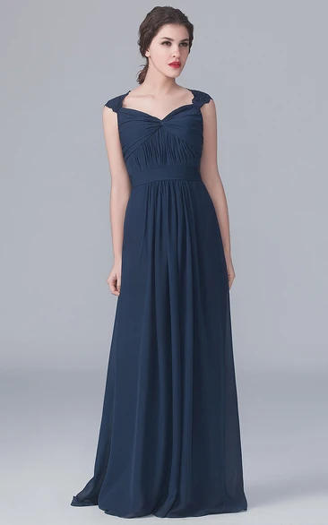 Lace Graceful Cap-Sleeved Gown With Back Keyhole