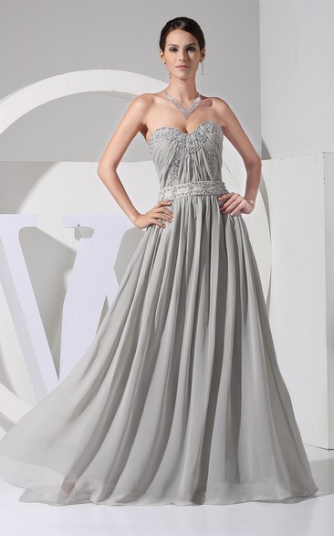 Sweetheart Chiffon Flowered Ruched Dress With Appliques