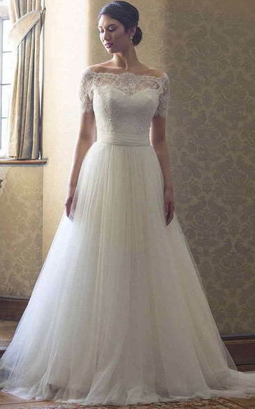 A-Line Beaded Short-Sleeve Bateau-Neck Lace&Tulle Wedding Dress With Illusion