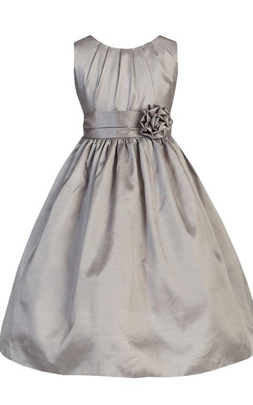 Sleeveless A-line Pleated Taffeta Dress With Flower