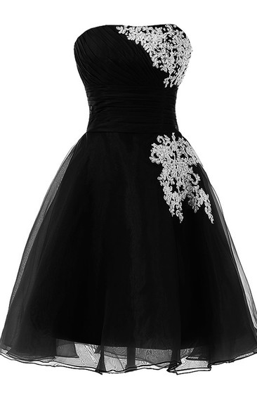 Strapless A-line Wedding Dress With Lace Appliques